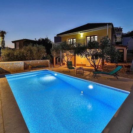 Appartamento Palada House With A Private Pool Marina Esterno foto